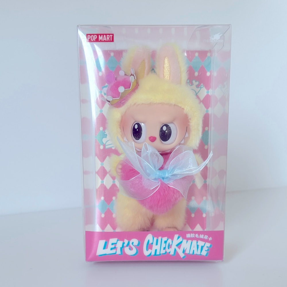 THE MONSTERS Let's Checkmate Series-Vinyl Plush Hanging Card